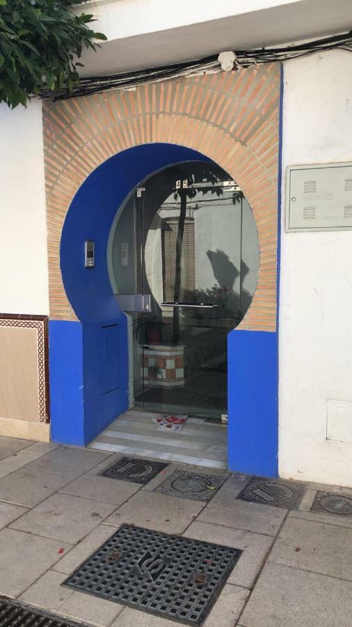Atico-Duplex Primera Linea De Playa En El Centro De Estepona Dış mekan fotoğraf